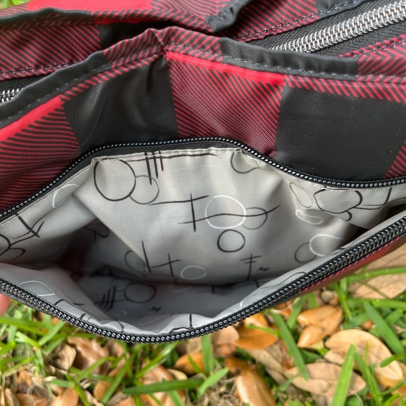 NWT Lug Shimmy Red Black Buffalo Checkered Shoulder Purse with Adjustable Straps - Picture 6 of 12